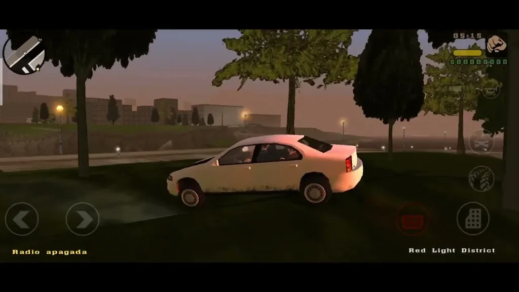 Player completing a gang mission in GTA Sindacco Chronicles with upgraded vehicles and weapons