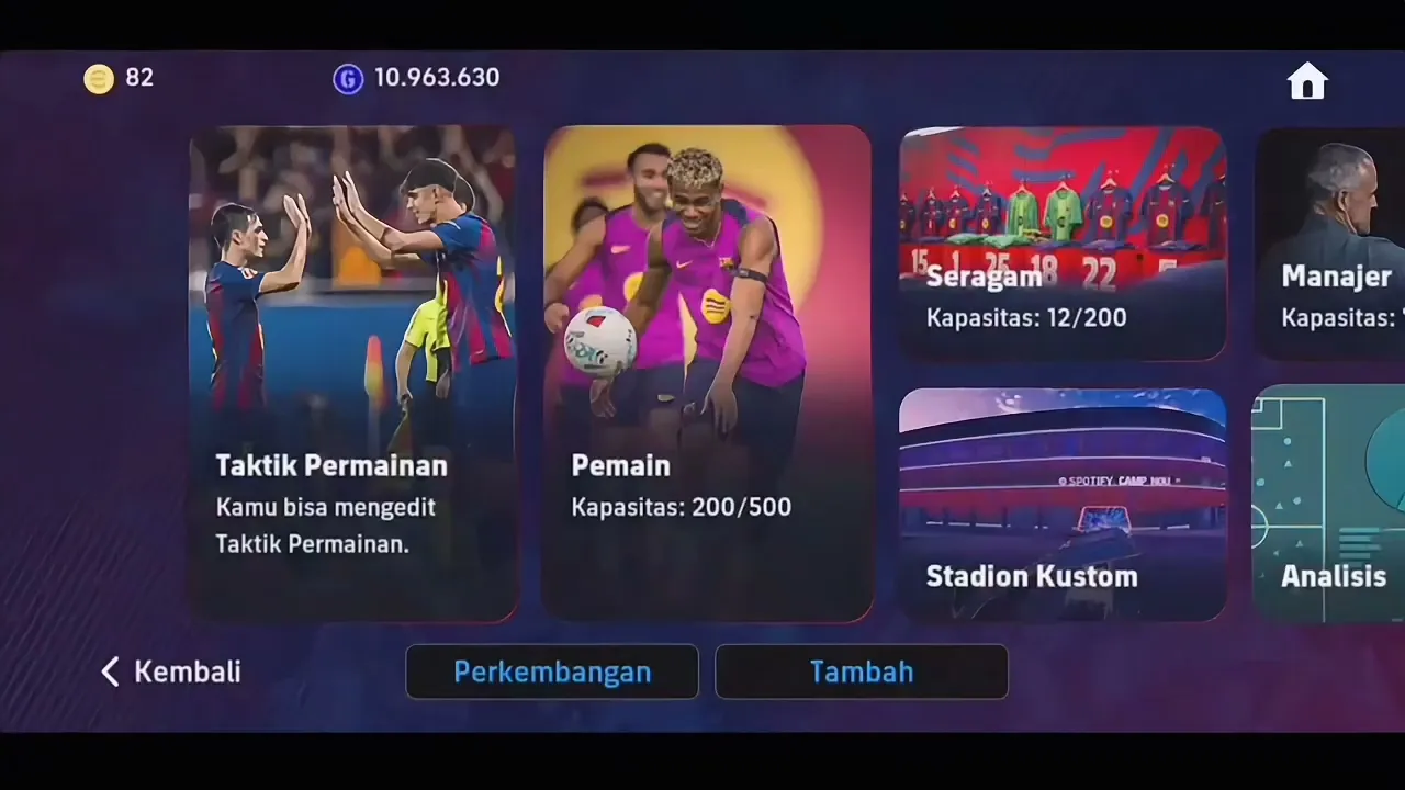 eFootball PES 2026 Mobile gameplay featuring PS5 graphics and FC Barcelona menu theme.
